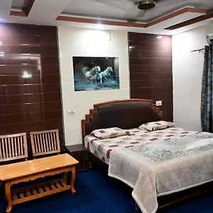 Sunrise Hotel